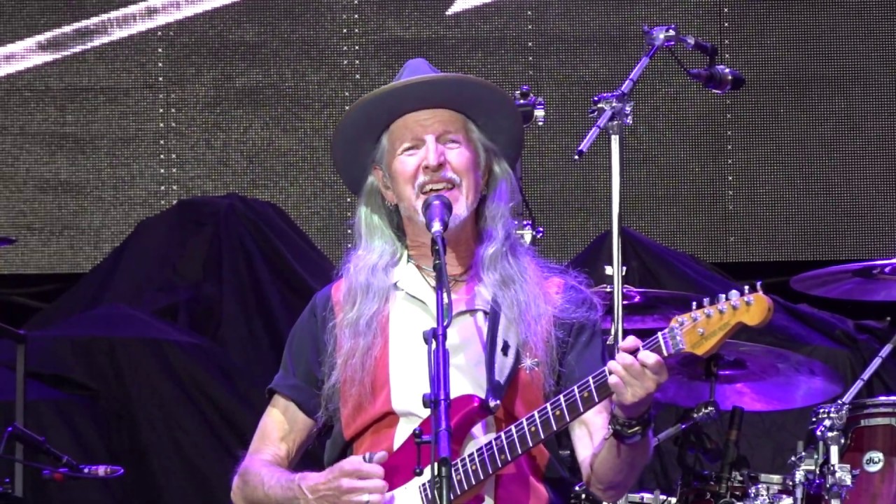 Doobie Brothers Live 2019 🡆 Ukiah 🡄 July 7 - Woodlands, TX