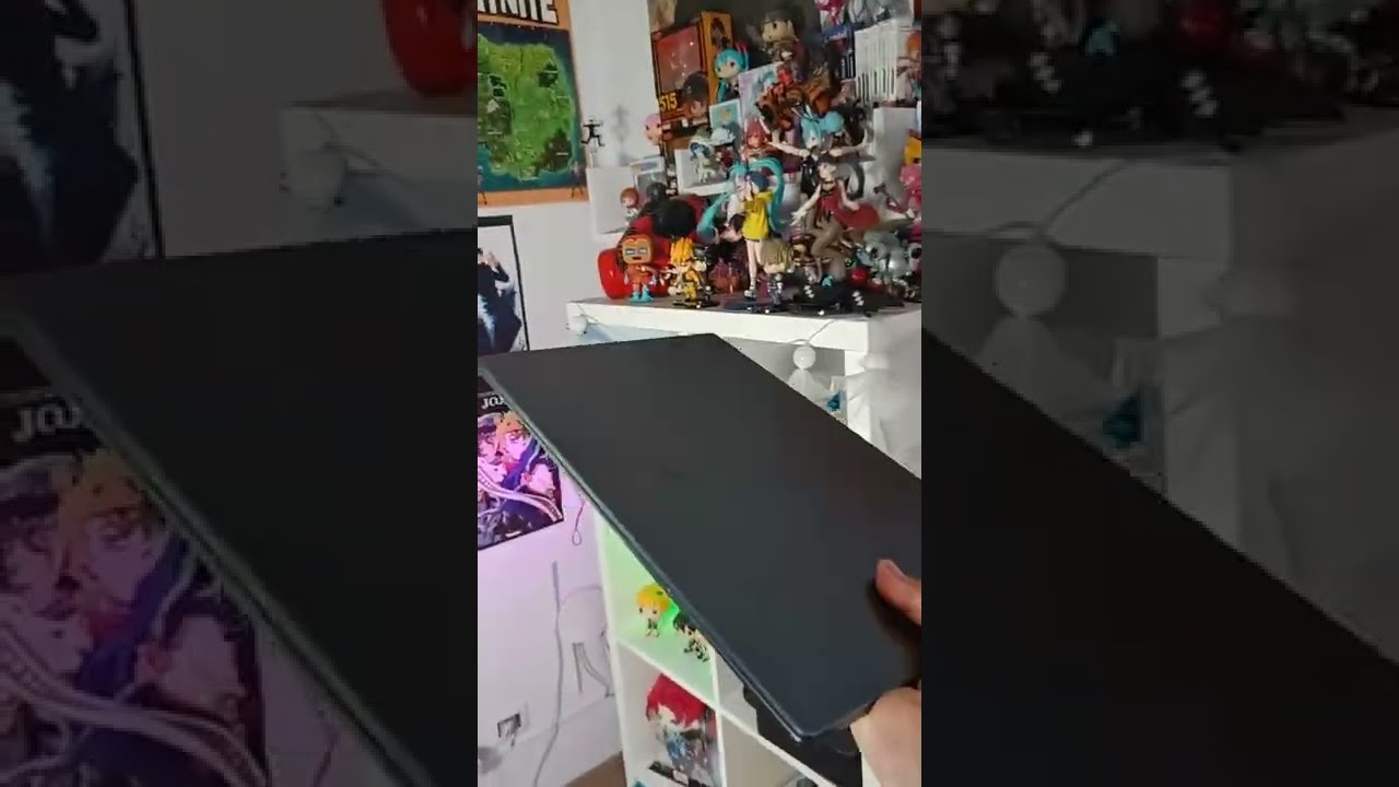 QUESTO COMPUTER PORTATILE DA YOUTUBER È ASSURDO! 😍