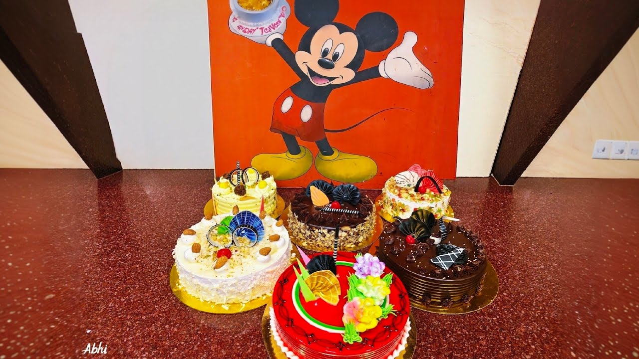 abhishek_shaiva_7 is live! 🎉cakes design 💖