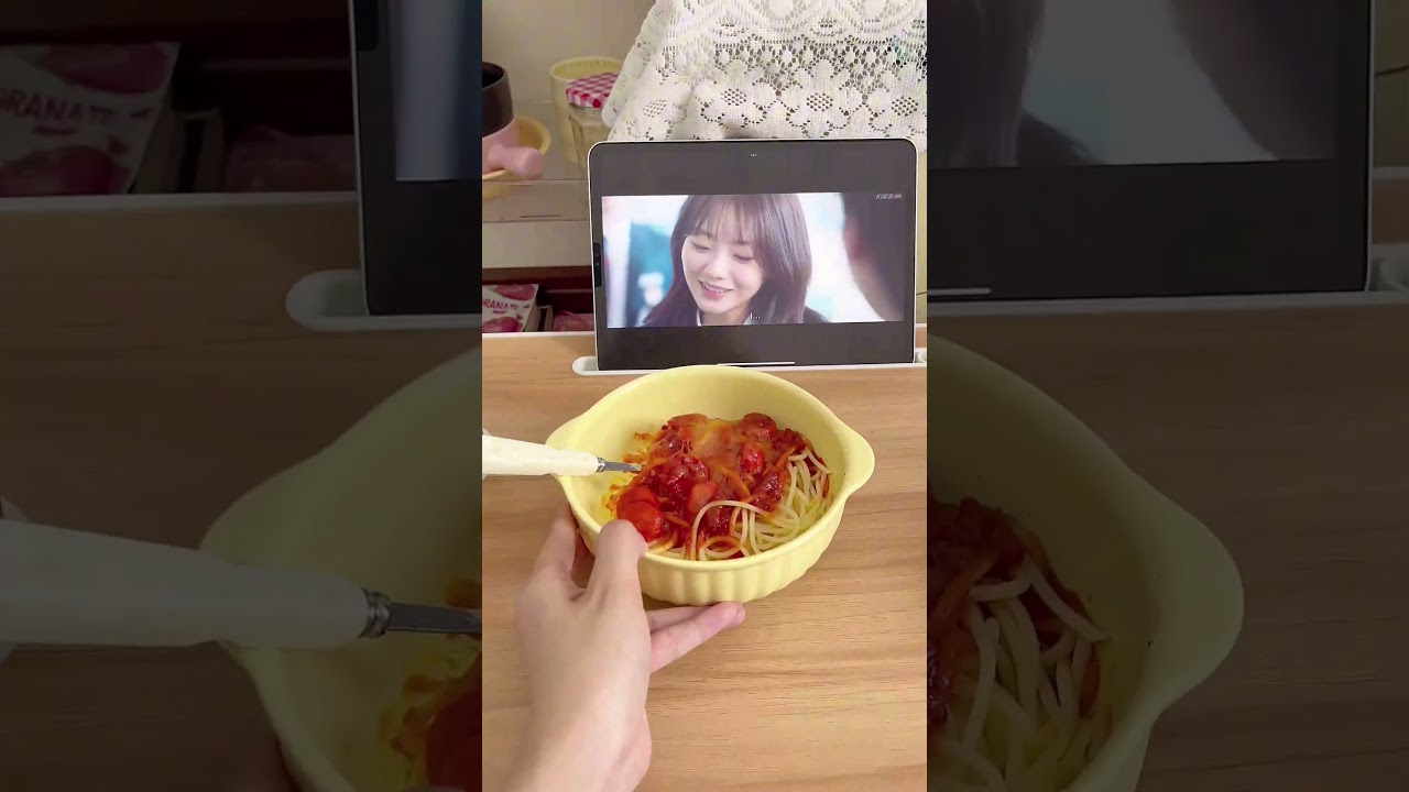 Studying in Bed Just Got Better 💻🛏️ | TEMU Portable Desk Review for Students