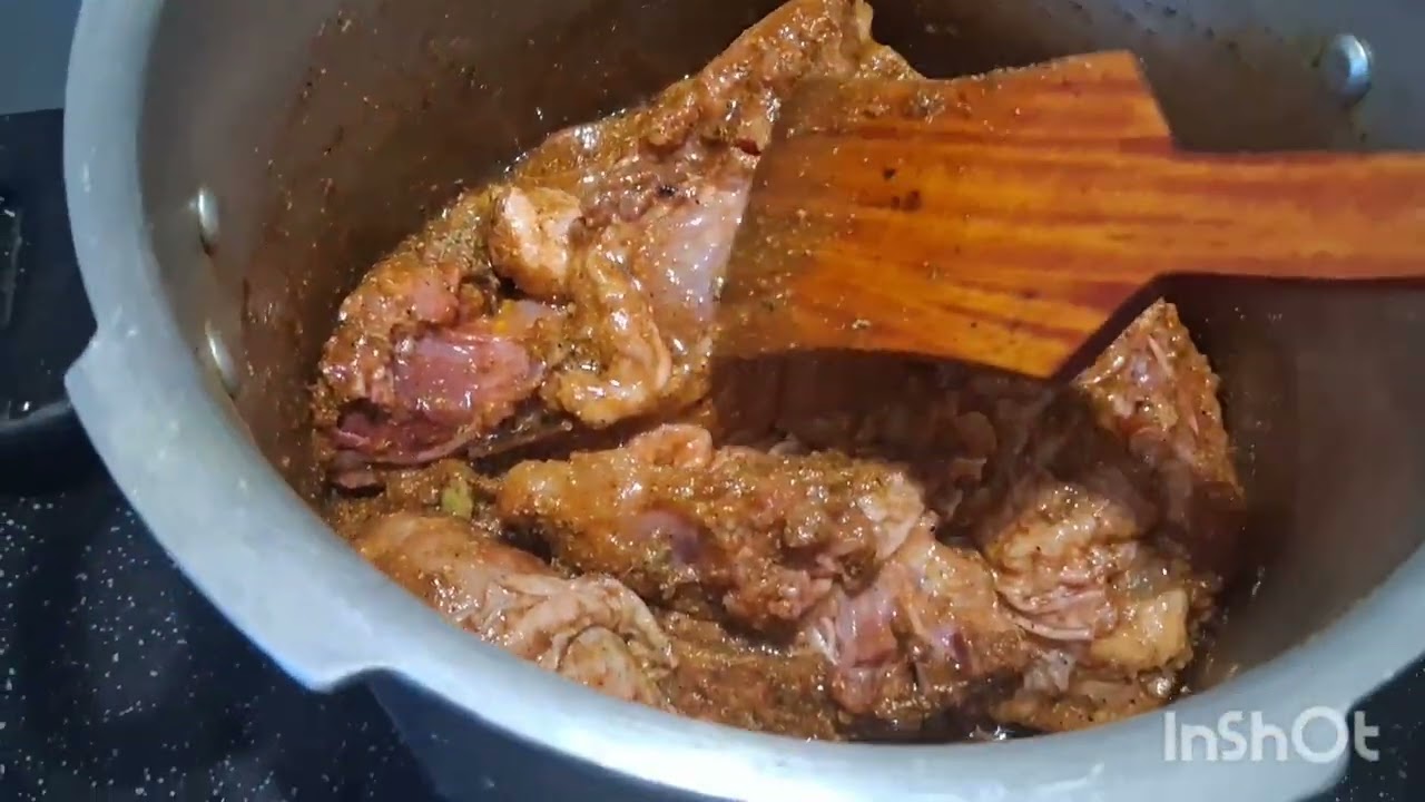 വീട്ടിൽ ഉള്ളത് വെച്ച് പെട്ടന്ന് ഒരു മന്തി 🍗🍗#chiken manthi #food #easymanthirecipe#cooking