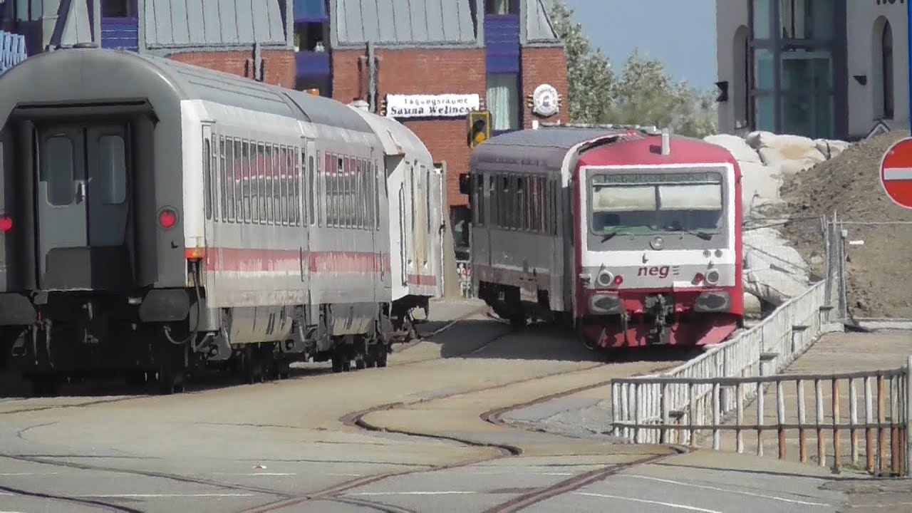 InterCity Kurswagen in Dagebüll Mole auf der NEG