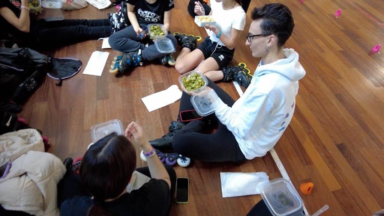 vlog due giorni con riccardo tra pattini cibo e ancora cibo #roller #inlineskate #vlog