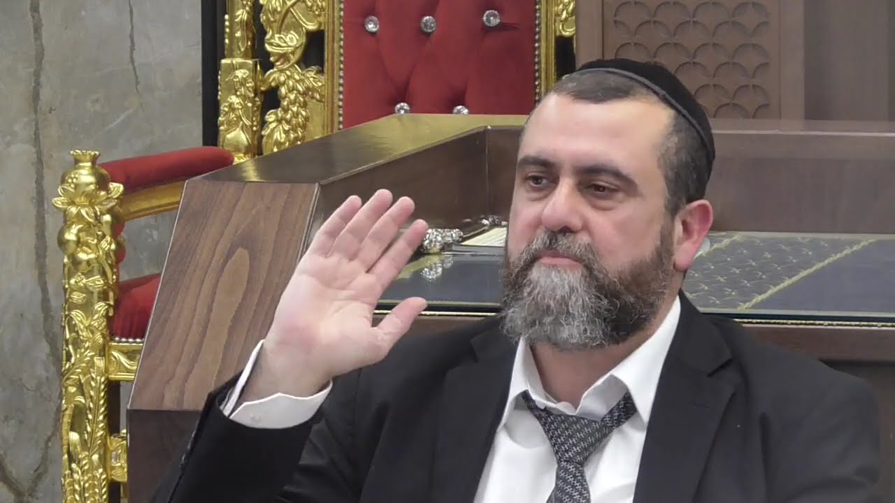 יום ט