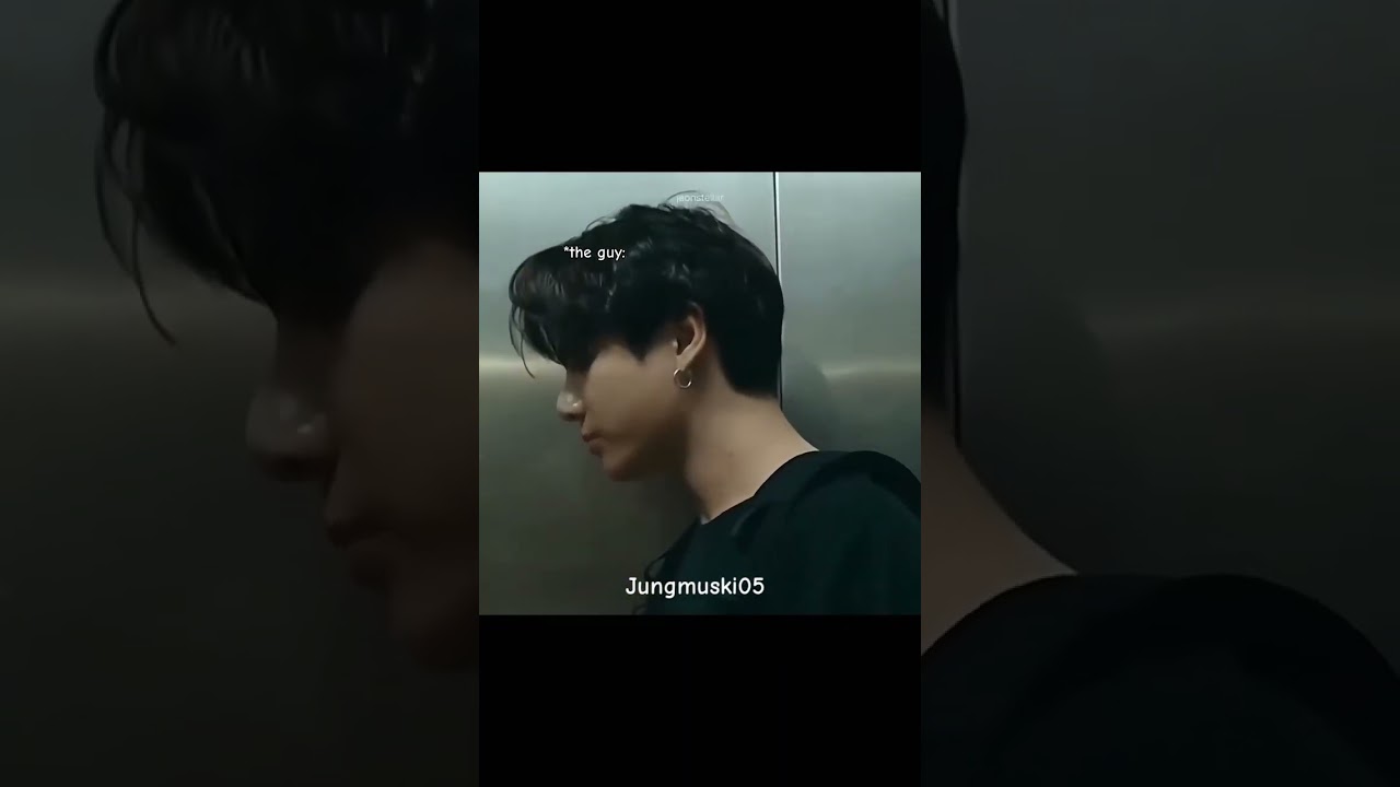 Jungkook deep voice at the end 😍