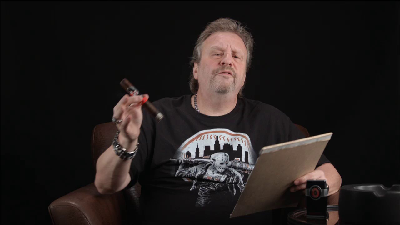 Why Take a Cigar Factory Tour?  Is it Really Worth it? - Cigar 101