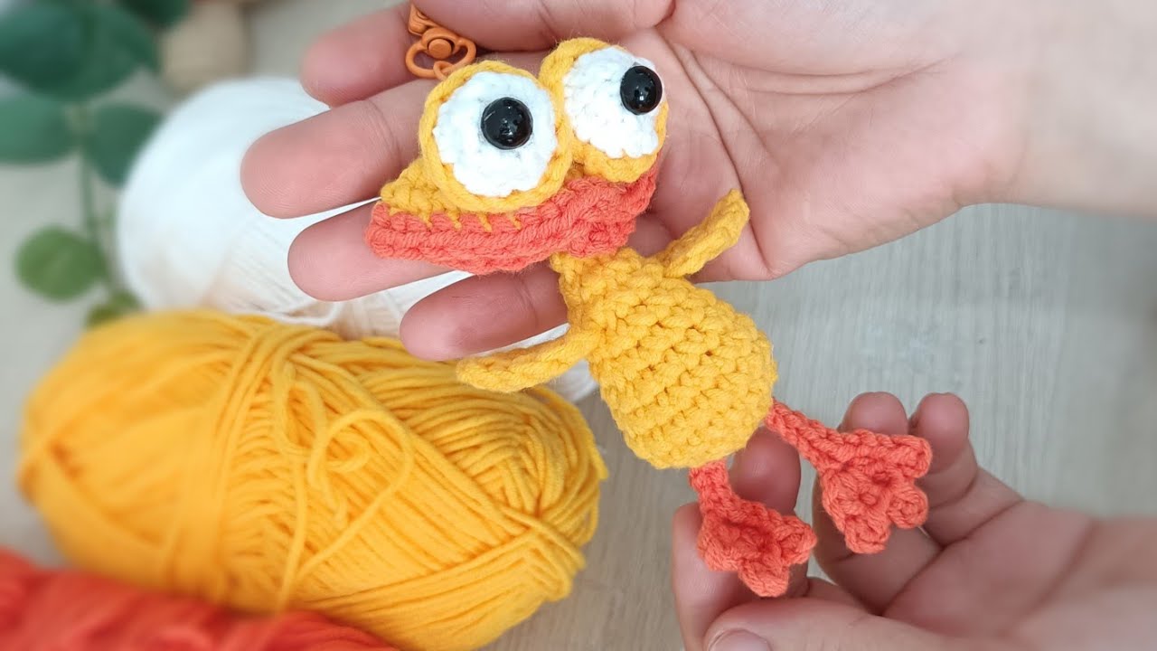 Crochet cute Duck 🦆| It's very Easy to crochet Duck Keychain / Hướng dẫn móc con vịt 🦆 ngộ nghĩnh