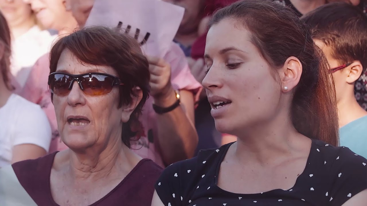 שרים קצת אחרת I עולה עולה - יזהר כהן I עין צורים 14.6.18 - שירת המונים