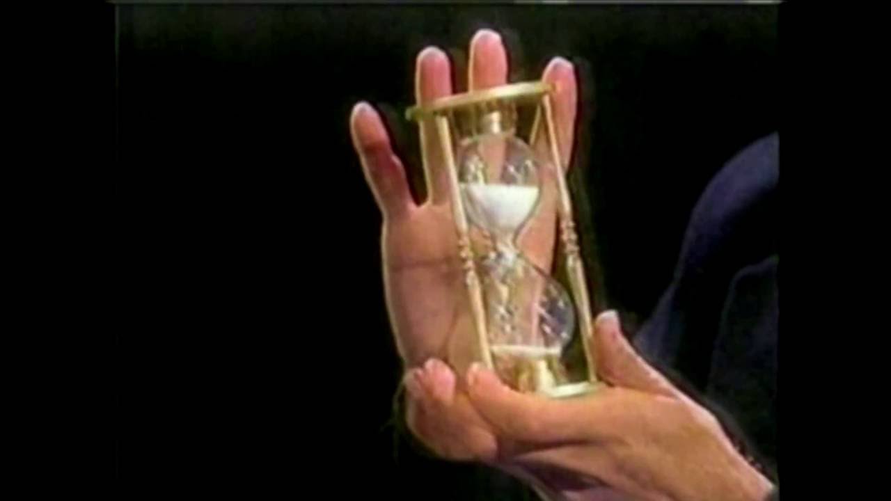 Amazing David Copperfield Close Up Magic- Ring on the Hourglass 2017
