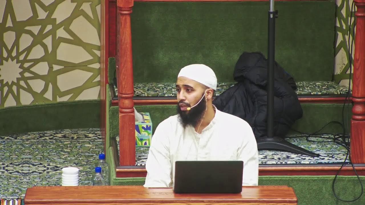 Прямая трансляция из центра «Таухид»