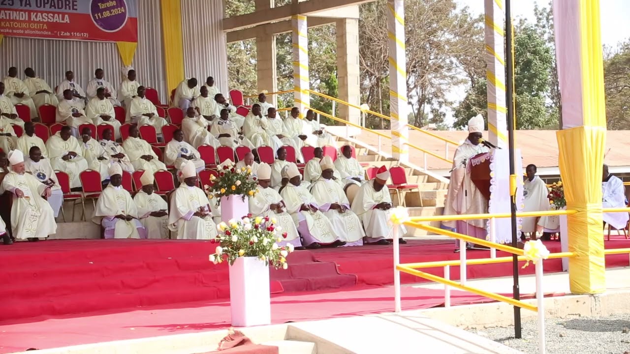 HAYA HAPA: Maneno ya askofu Flavian Kassala katika jubilei yake ya miaka 25 ya upadre / Geita
