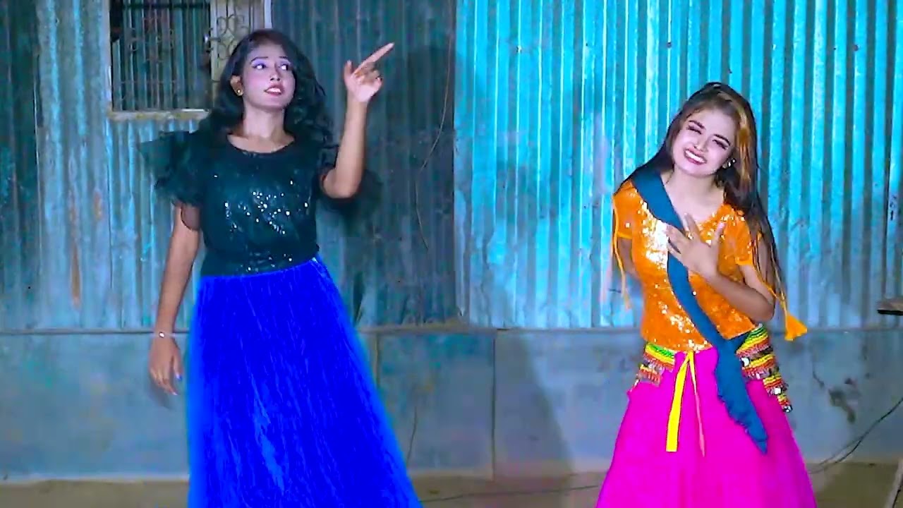 আমার ঘুম ভাঙ্গাইয়া গেলো | Morar Kokile | মরার কোকিলে | Bangla Dance | Juthi Official 200k