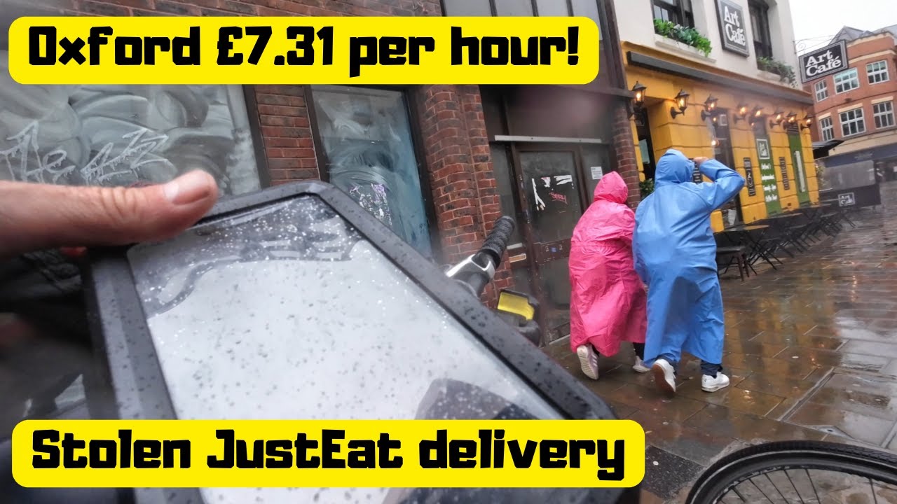 Just Eat delivery stolen. In Oxford Delivering Uber Eats and Deliveroo on a E-bike in The rain.