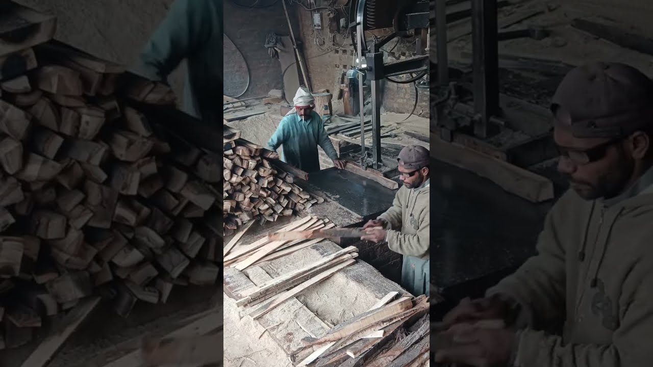 Vintage sawmill is live