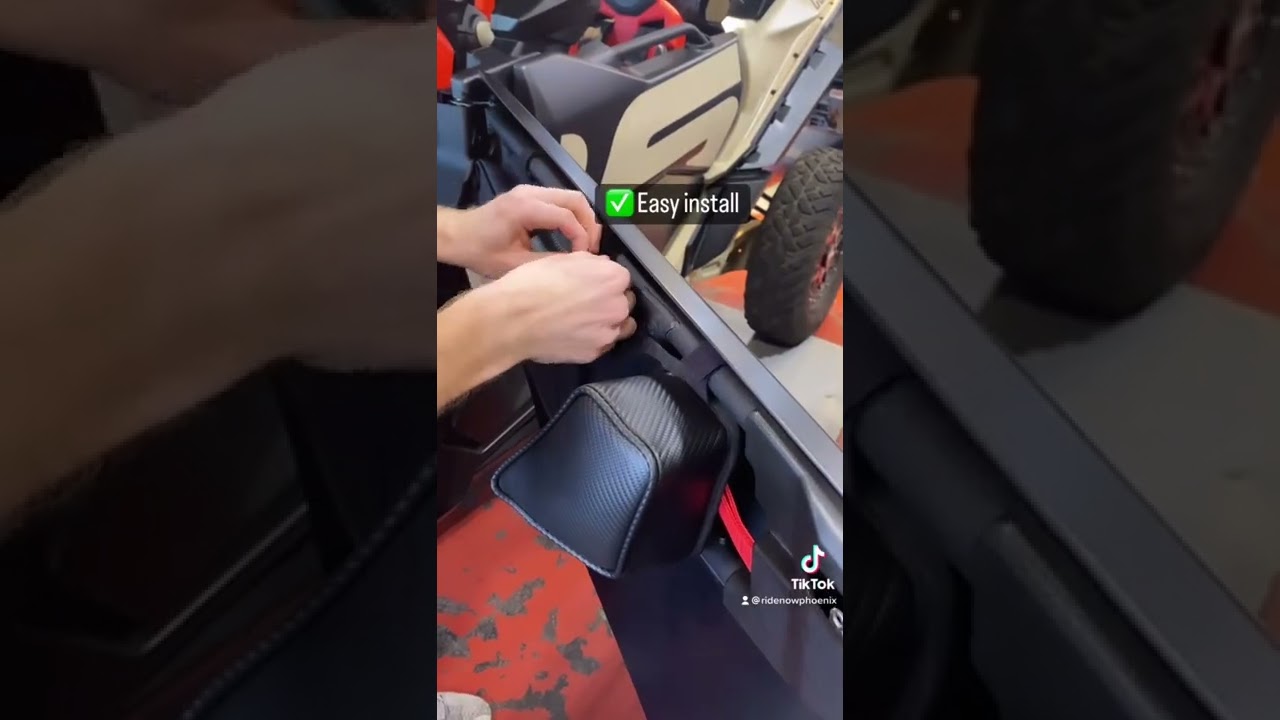 Door Bag with Zipper Pocket and Knee Pad for CanAm Maverick X3