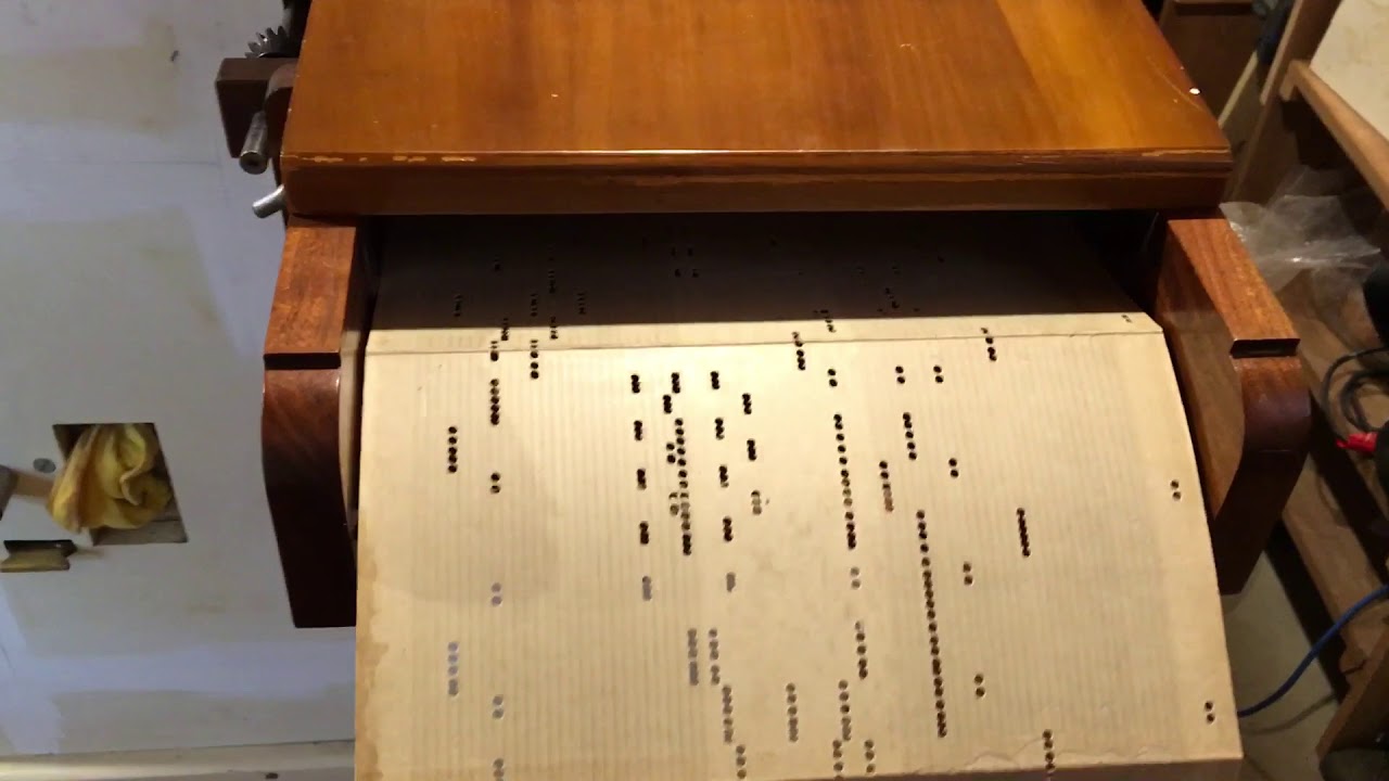 Ruth Fair Organ plays My Fair Lady Potpourri