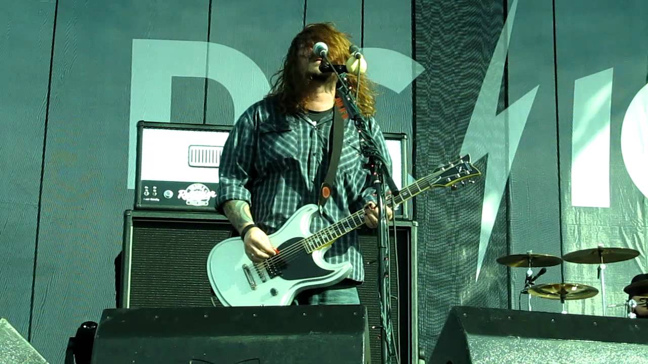 "Fur Cue" in HD - Seether 5/21/11 Washington DC