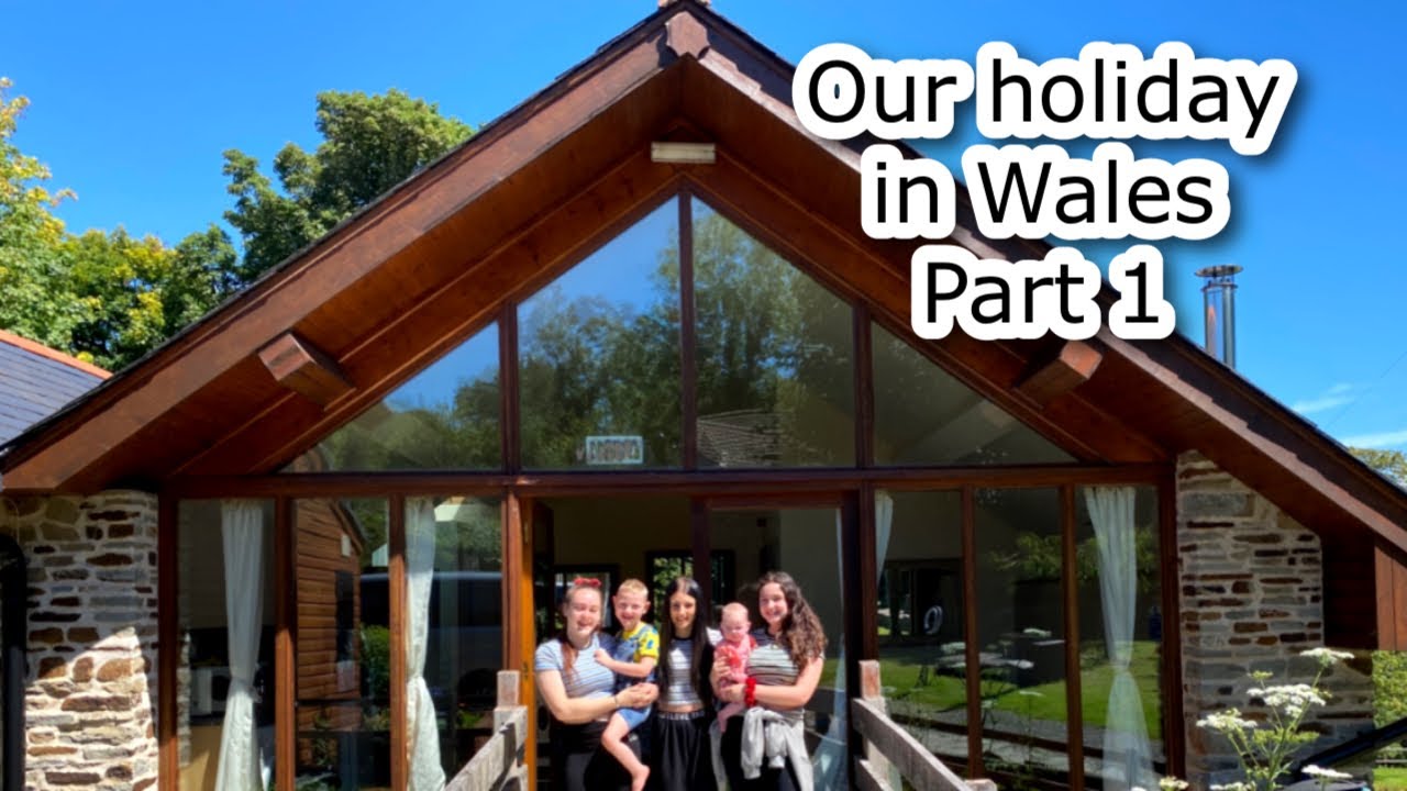 HOLIDAY TO WALES PART 1 - MOLLYS FORST HOLIDAY AND FIRST TIME AWAY SINCE LOCKDOWN