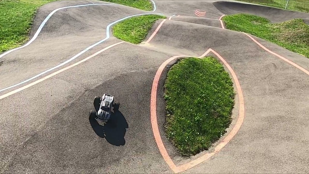 TEST ENGIN TOMBOLA TRAXXAS E MAXX 4s brushless