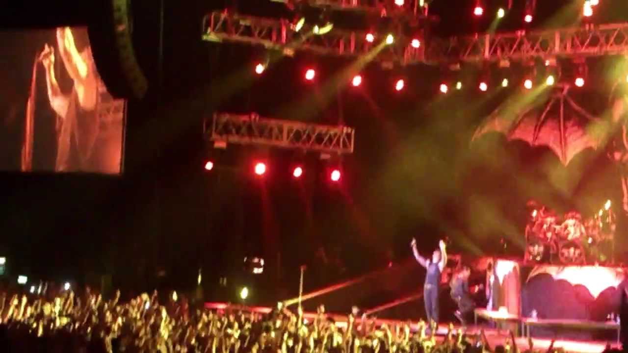 Avenged Sevenfold - Critical Acclaim Live Argentina 2014