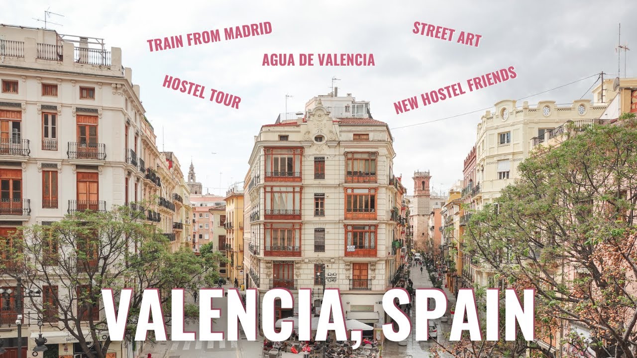 🇪🇸 Things to see + eat in Valencia, Spain | Female Solo Travel Vlog