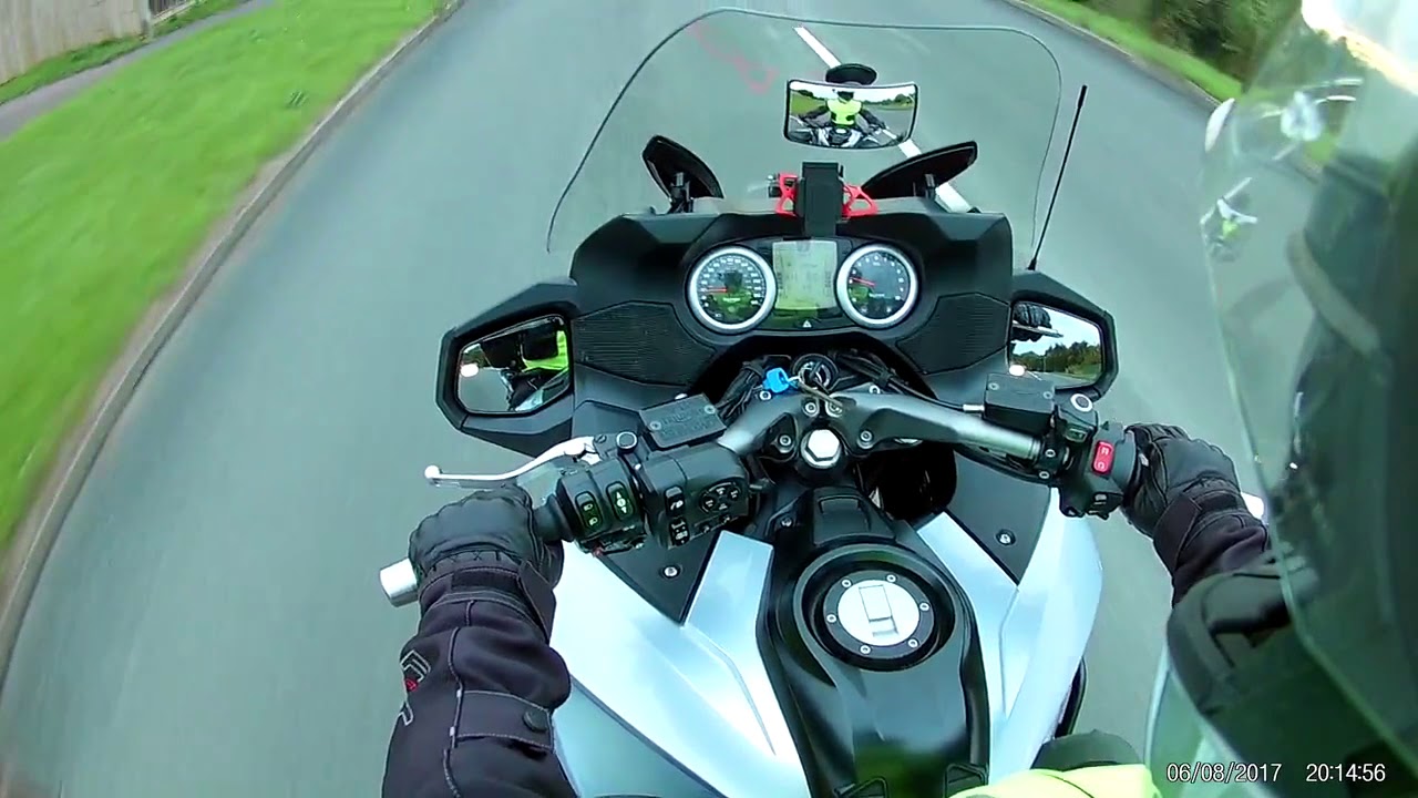 Triumph trophy 1200 se  Perfect cyjny test głośników