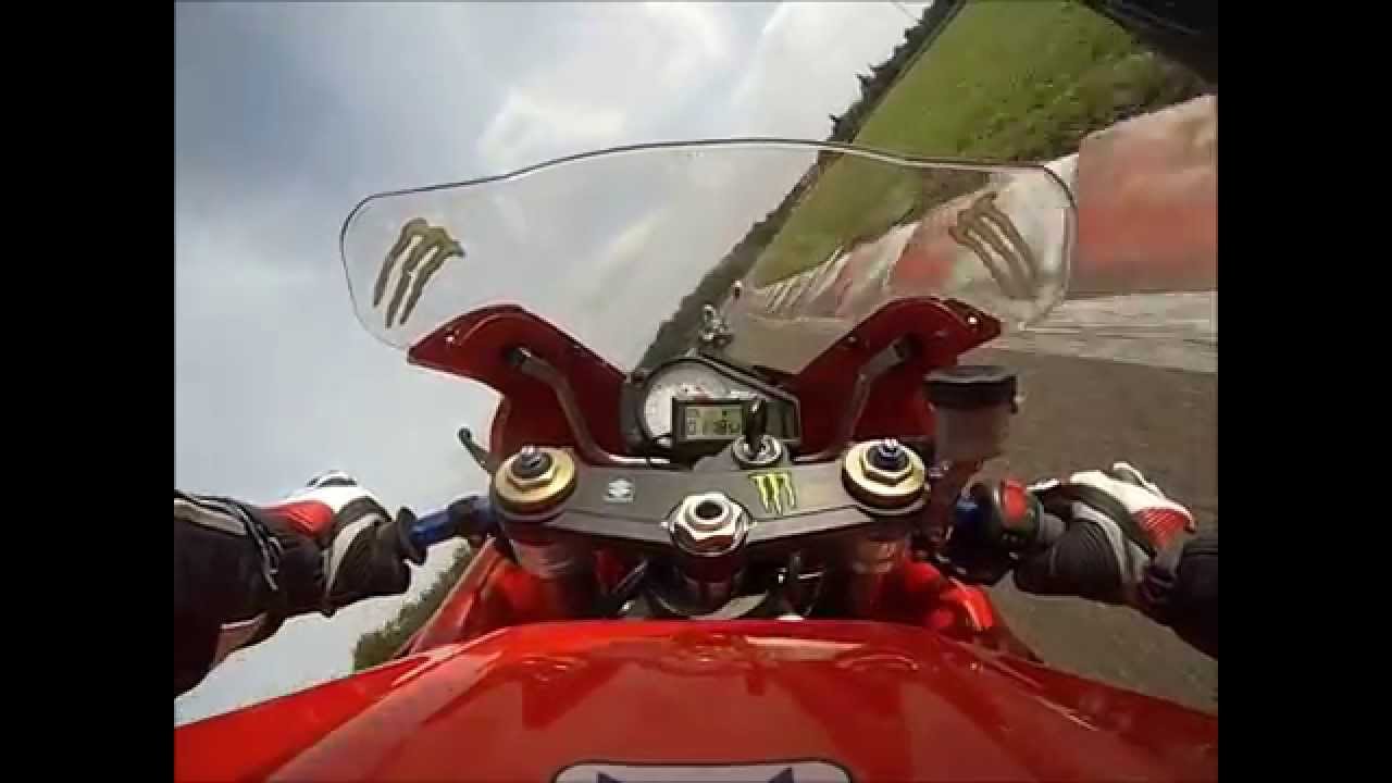 Go Fast 05.10.2014 Anneau du Rhin 1:16,34 Motobox Rheinring