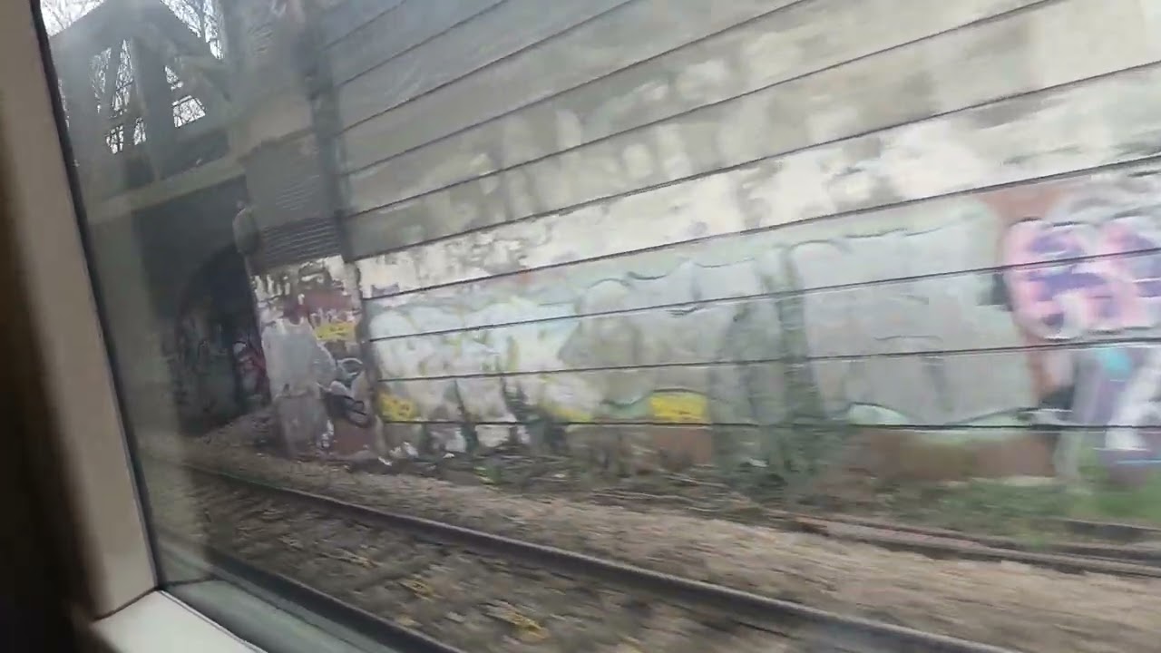 Southeastern Class 375 journey to Pluckley 