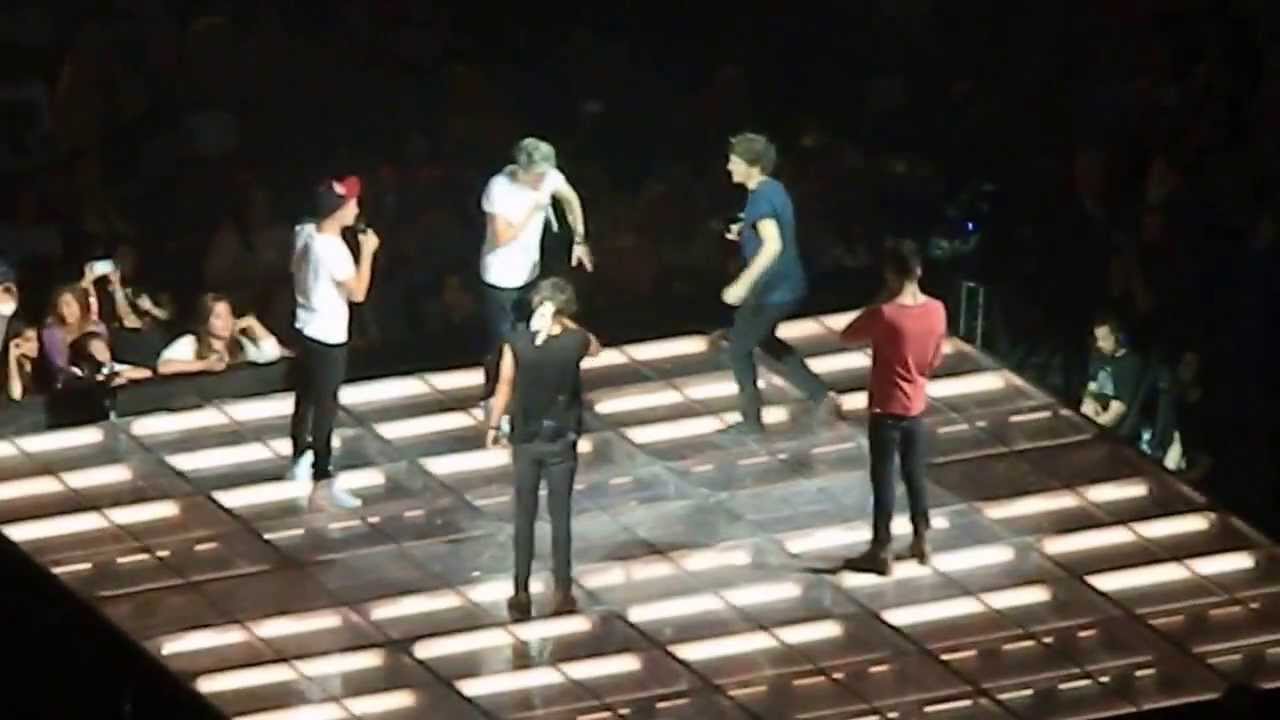 San Jose Twitter Questions - One Direction (30.7.13)