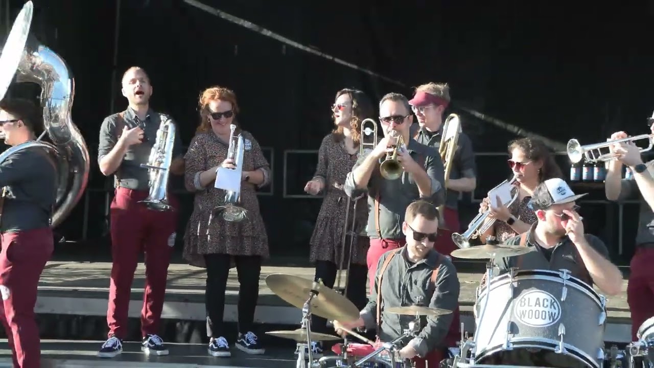 Black Wooow  Loon op Zand  Blaasfestijn Centrum Helmond Podium A  28 september 2025