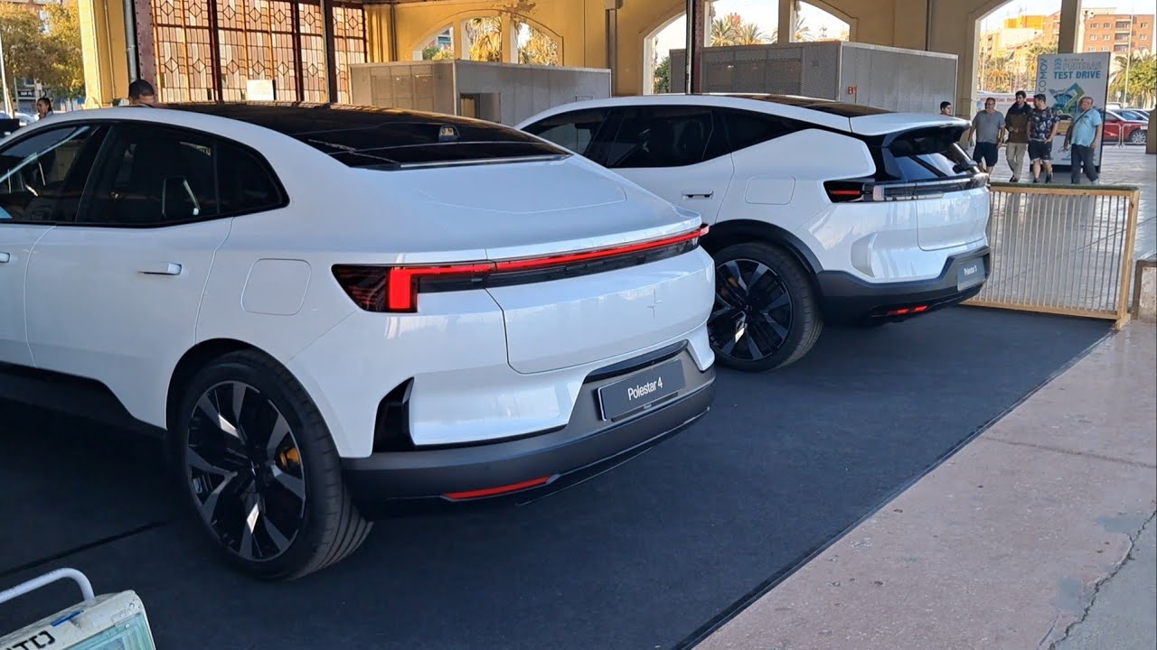 FEIRA DE CARROS EL&Eacute;TRICOS ECOMOV Valencia 