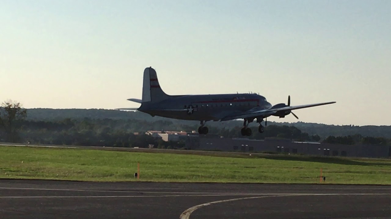 Douglas C-54 @ JYO