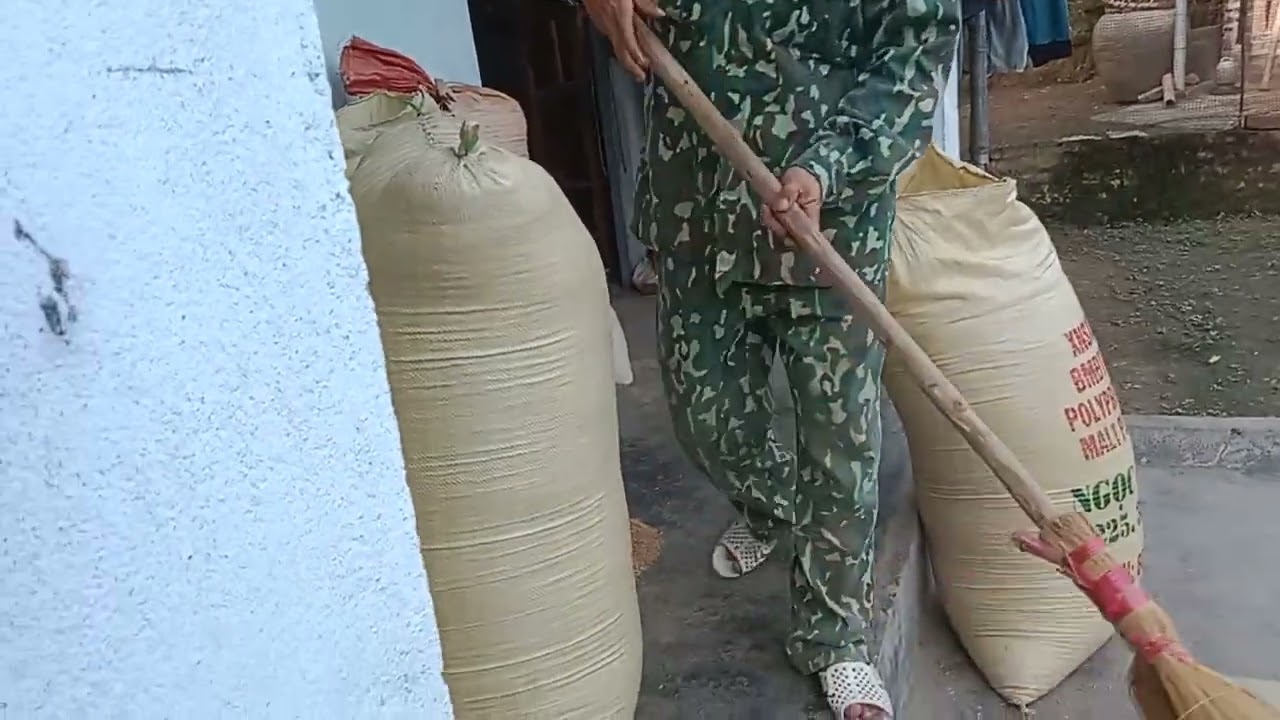 cách khâu bao thóc của bố tui