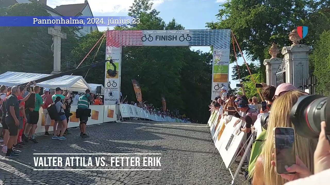 Valter Attila p&aacute;rbaja Fetter Erikkel
