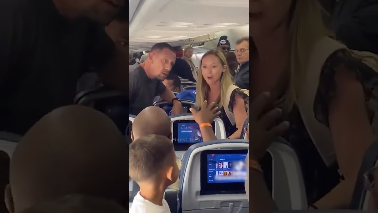 Airline passengers fight over recline seats