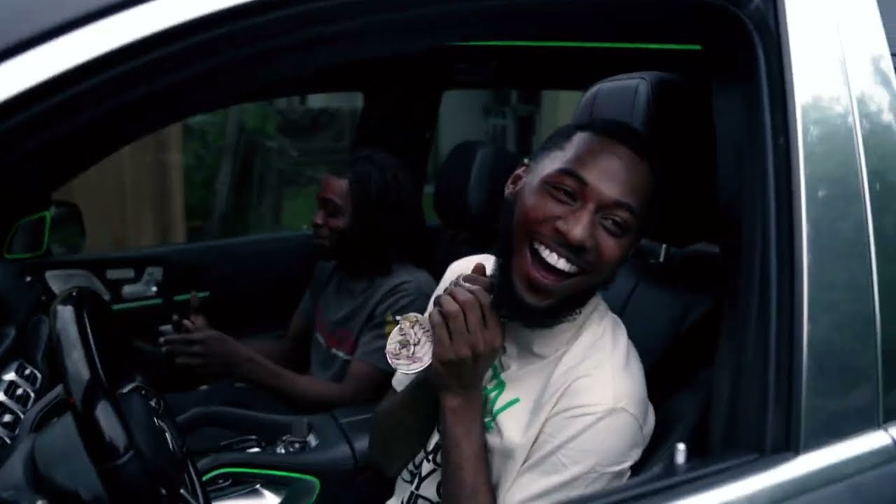 Laray Da Savage - Megan Thee Stallion