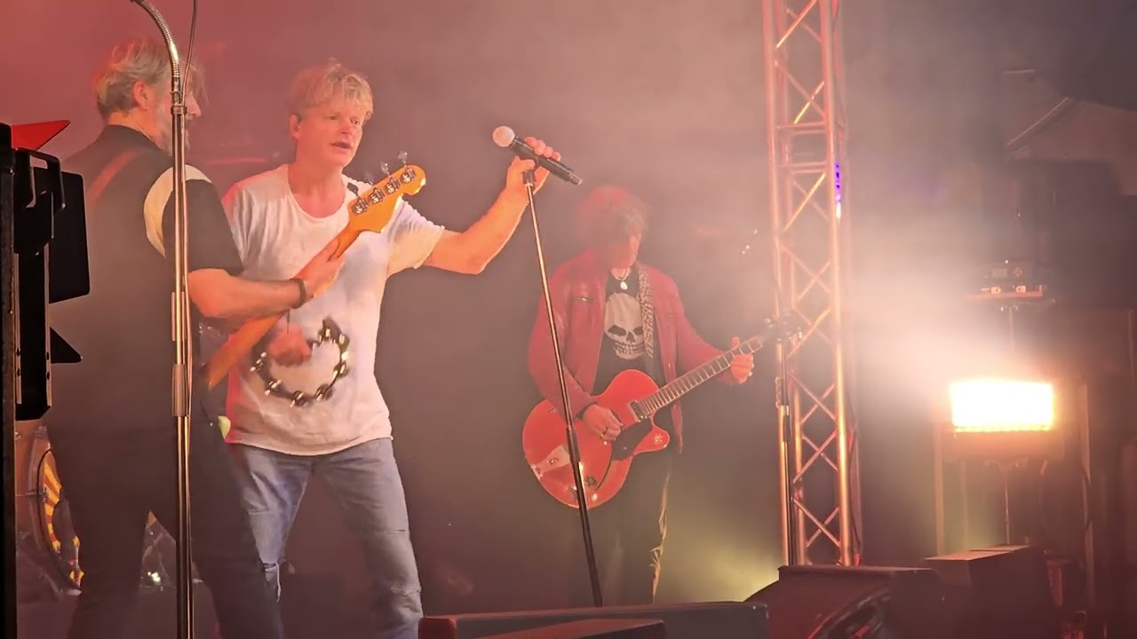 DumDum Boys - Transit - Live - Kulturfabrikken 14.11-2024