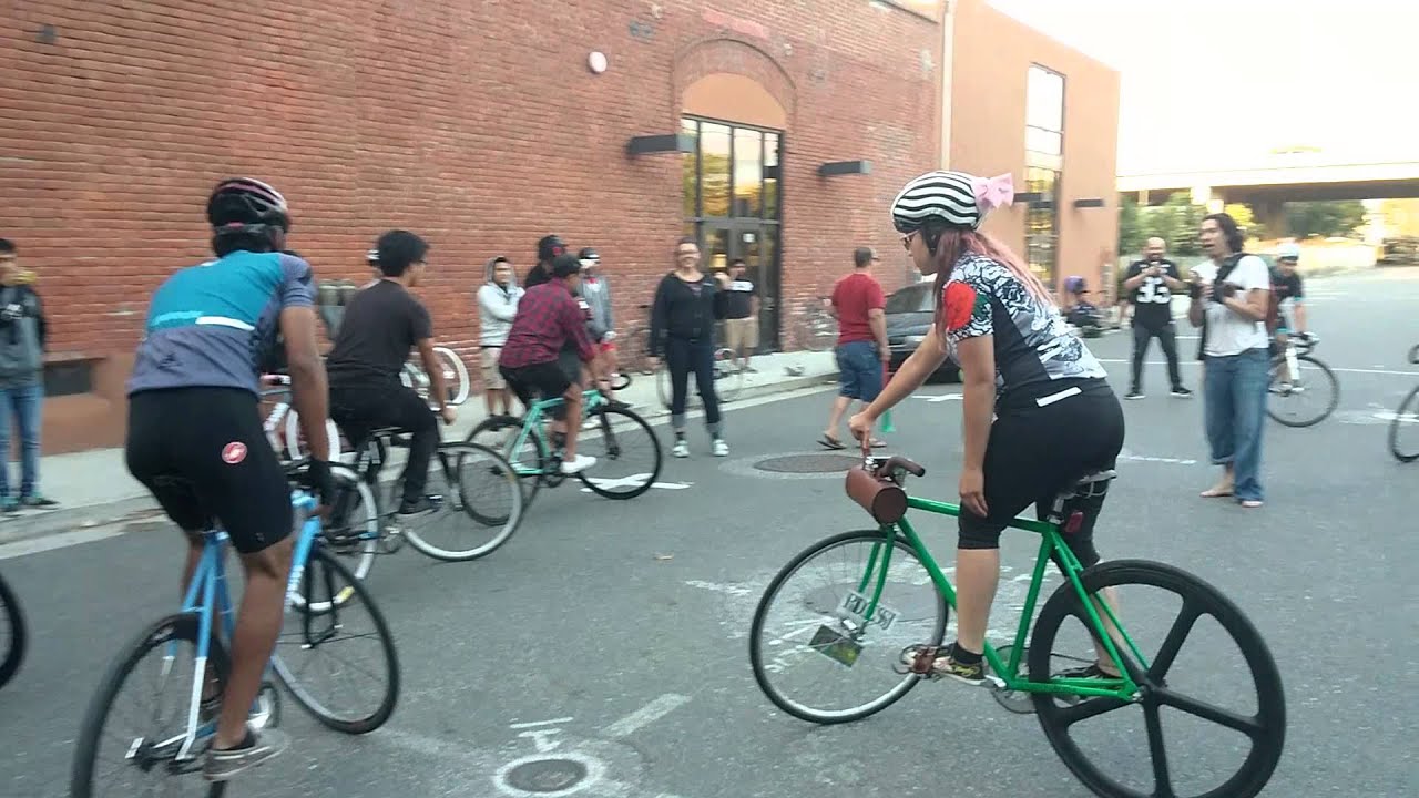 San Jos&eacute; fixed gear track stand competition
