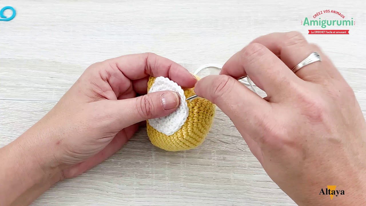#AmigurumiTutoriels: Coudre une pièce sur une autre