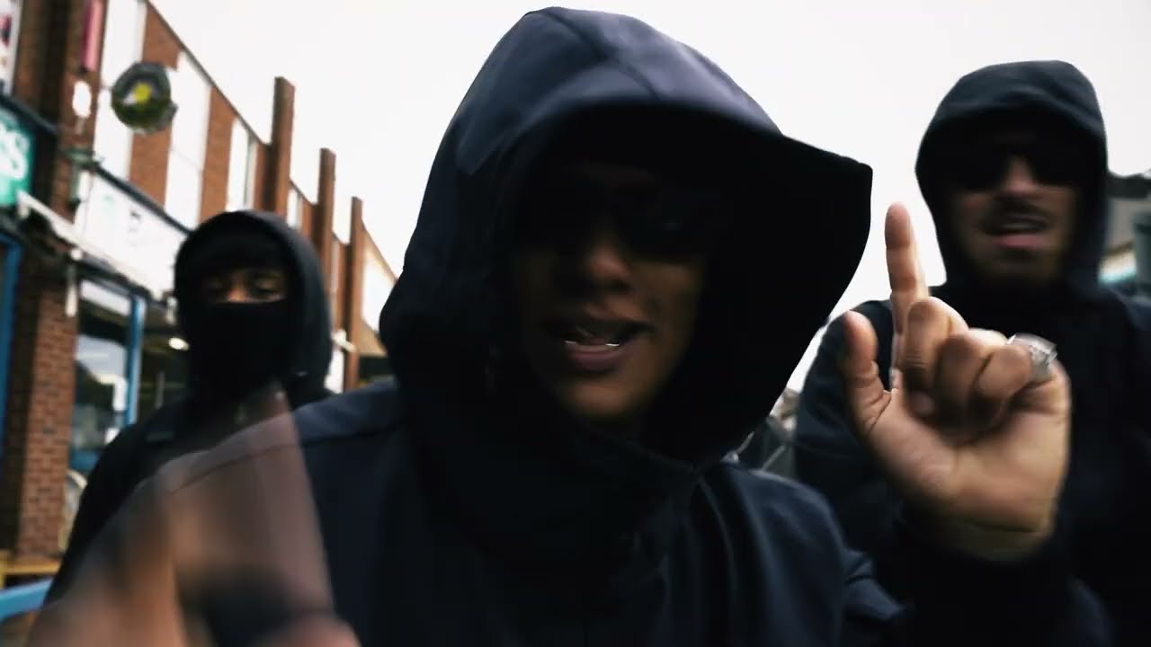 LLAX X JJ - 'AYUP' FT KYEZA