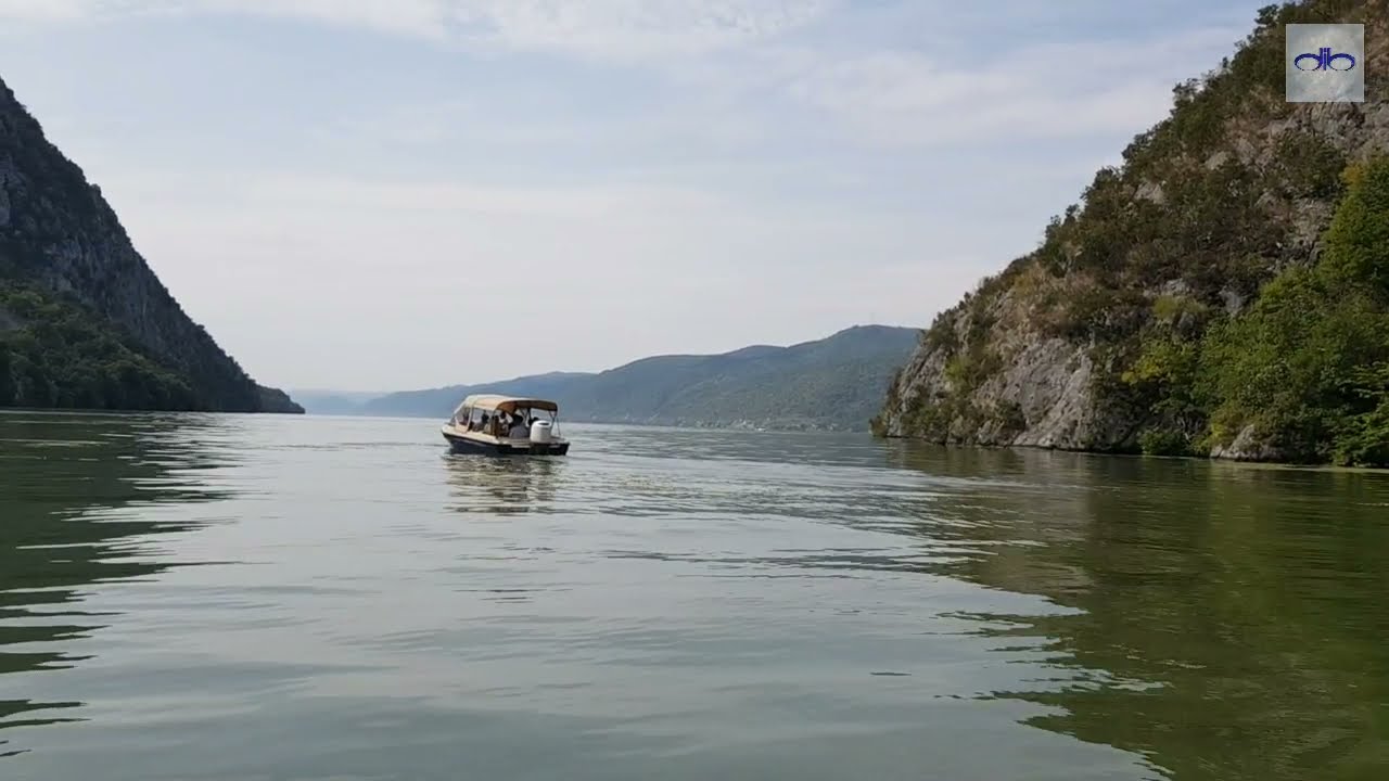 Clisura Dunãrii (Defileul Dunării) între Orșova și Dubova (HD - setează calitatea 720p)