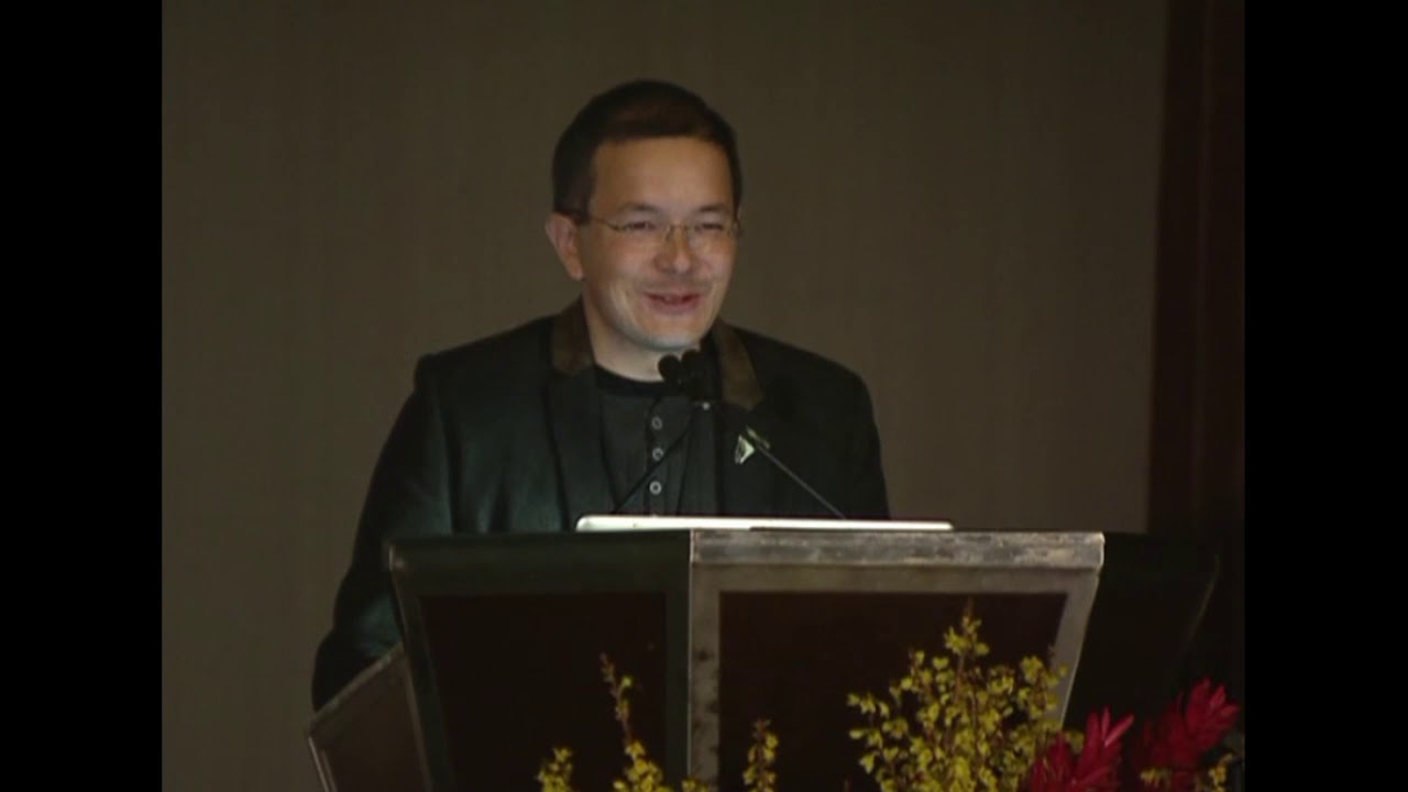 Shaun Tan reads his book (without reading it)