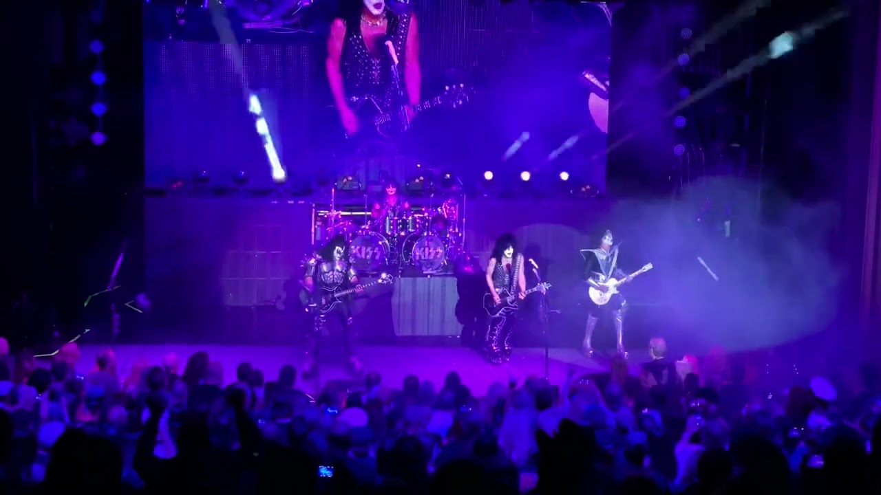 Love Gun - KISS Kruise XI - 10/26/22
