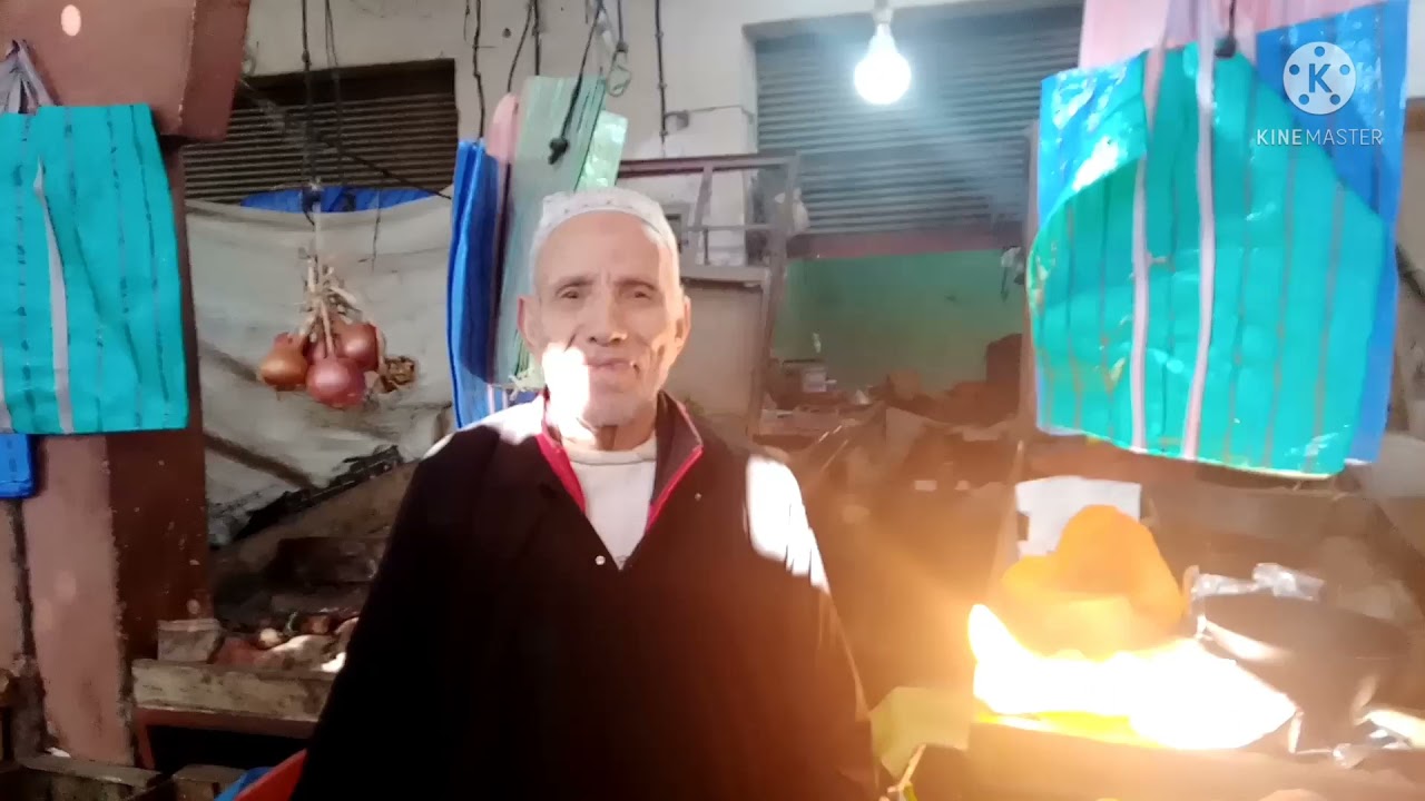 دخلو تشوفو جزء من سوق  ايت اورير  اللي  عجبني وأثار  انتباهي