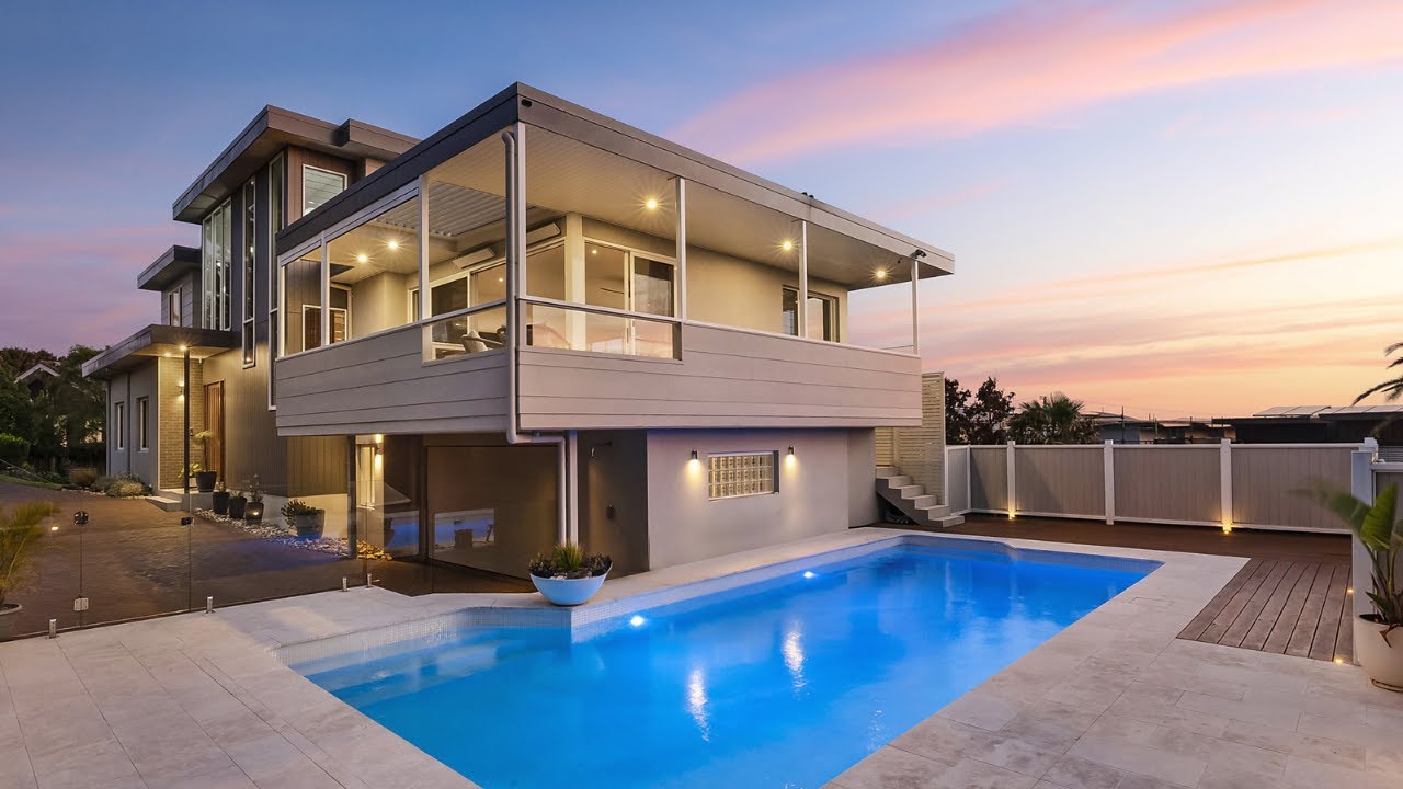 26 Ian Avenue, North Curl Curl | Clarke & Humel