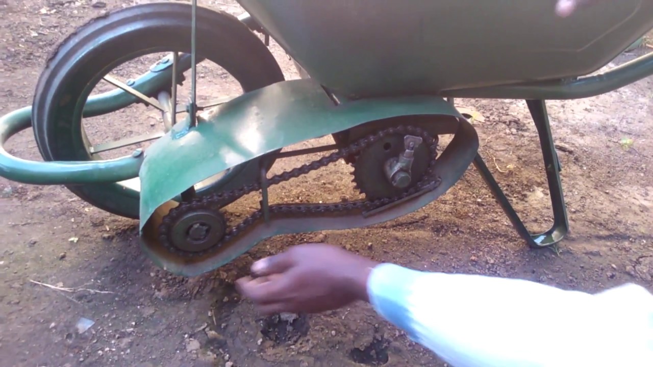 MCA Technologies   Manure Spreader demonstration