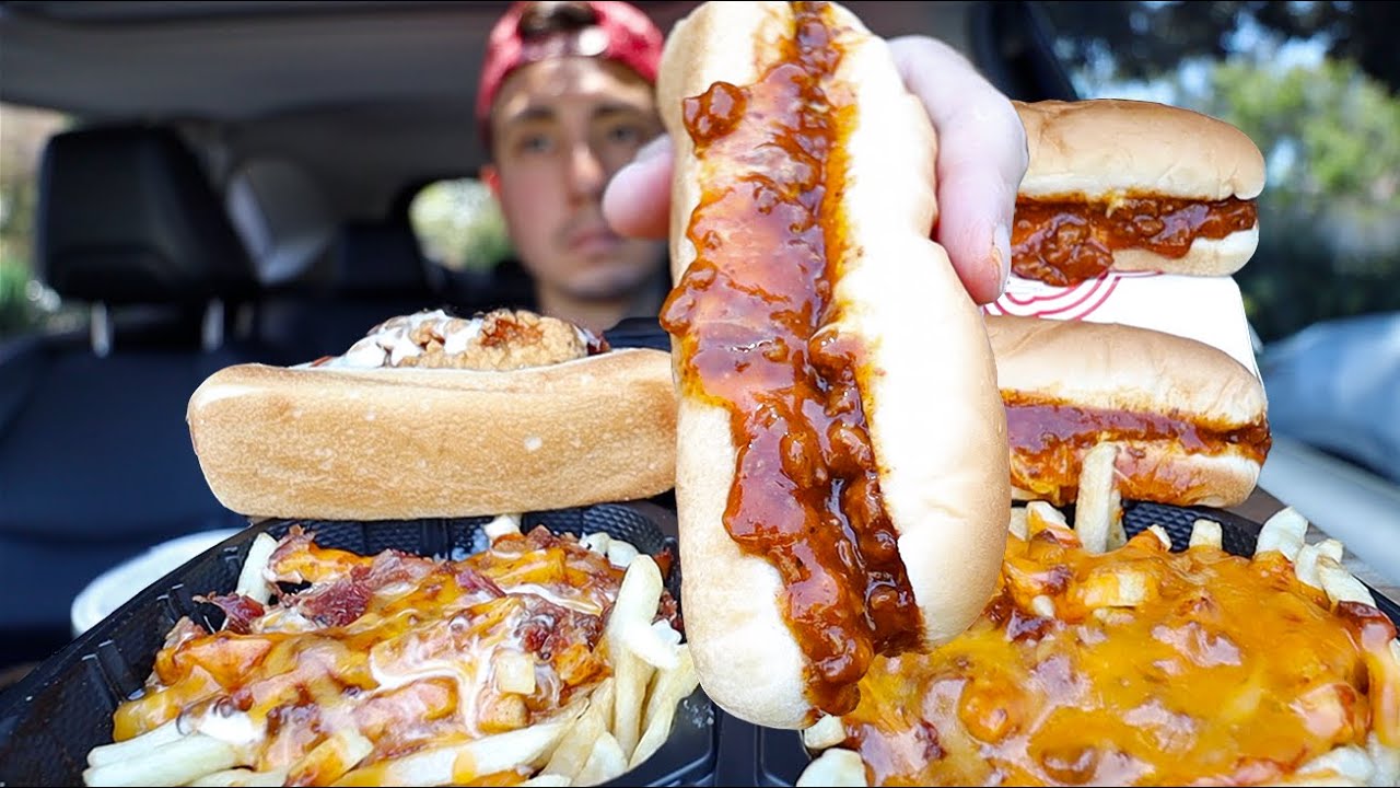 Eating MESSY Wienershnitzel Mukbang