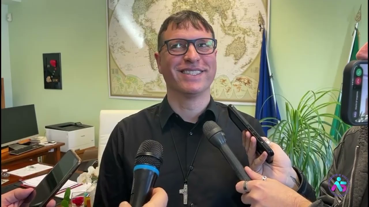 Don Luigi Merola all'ITE Amabile