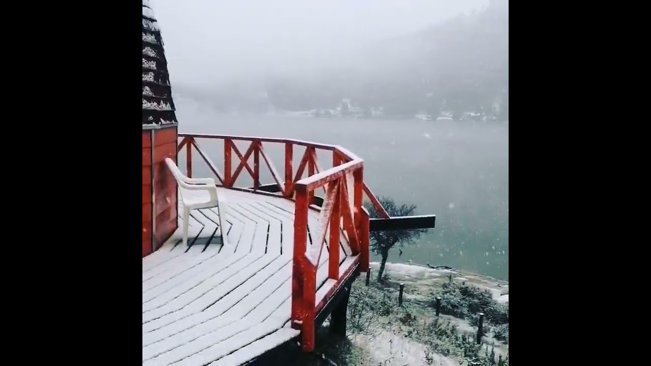 Domos Kurruf Lafquen - en Icalma