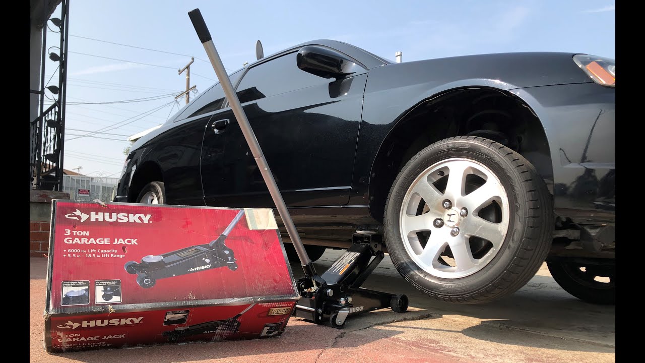 Using The Husky 3 Ton Garage Floor Jack